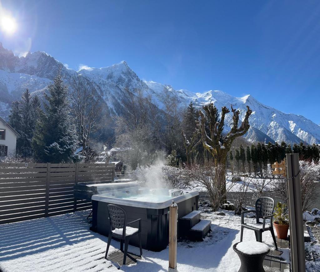 Chalet Hotel La Sapiniere Chamonix Exterior photo